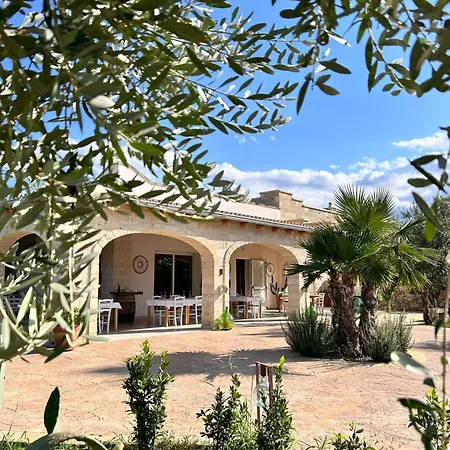 Farmház Relais Tenuta Campi *