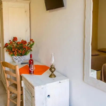 农家乐 Relais Tenuta Campi